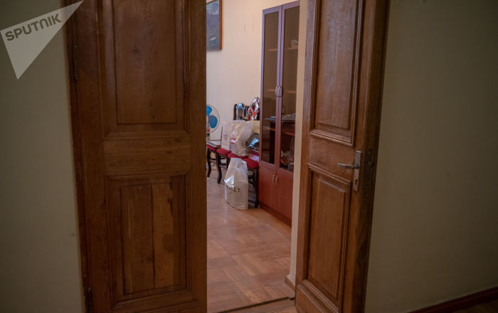 «Հրապարակ». Մի «դրոշի պոչ», մի երկու կորած աթոռ