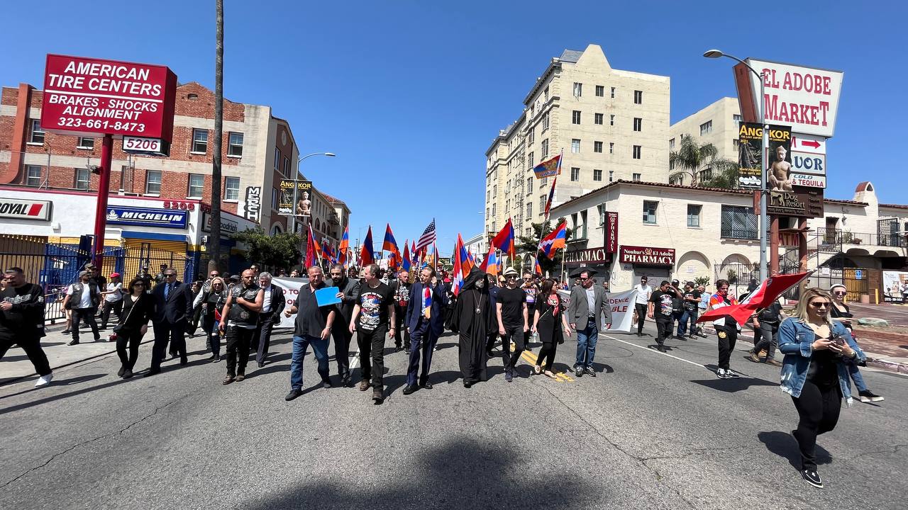 Армянская диаспора в Лос-Анджелесе почтили память жертв Геноцида армян