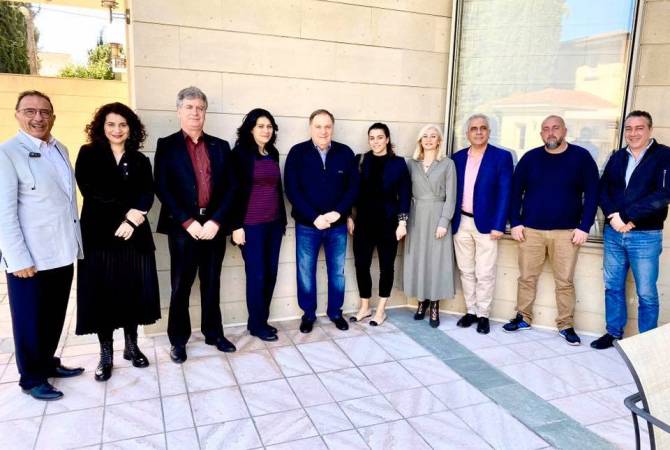Արցախի ԱԳ փոխնախարարը հանդիպել է Կիպրոսի հայկական համայնքային կառույցների ներկայացուցիչների հետ