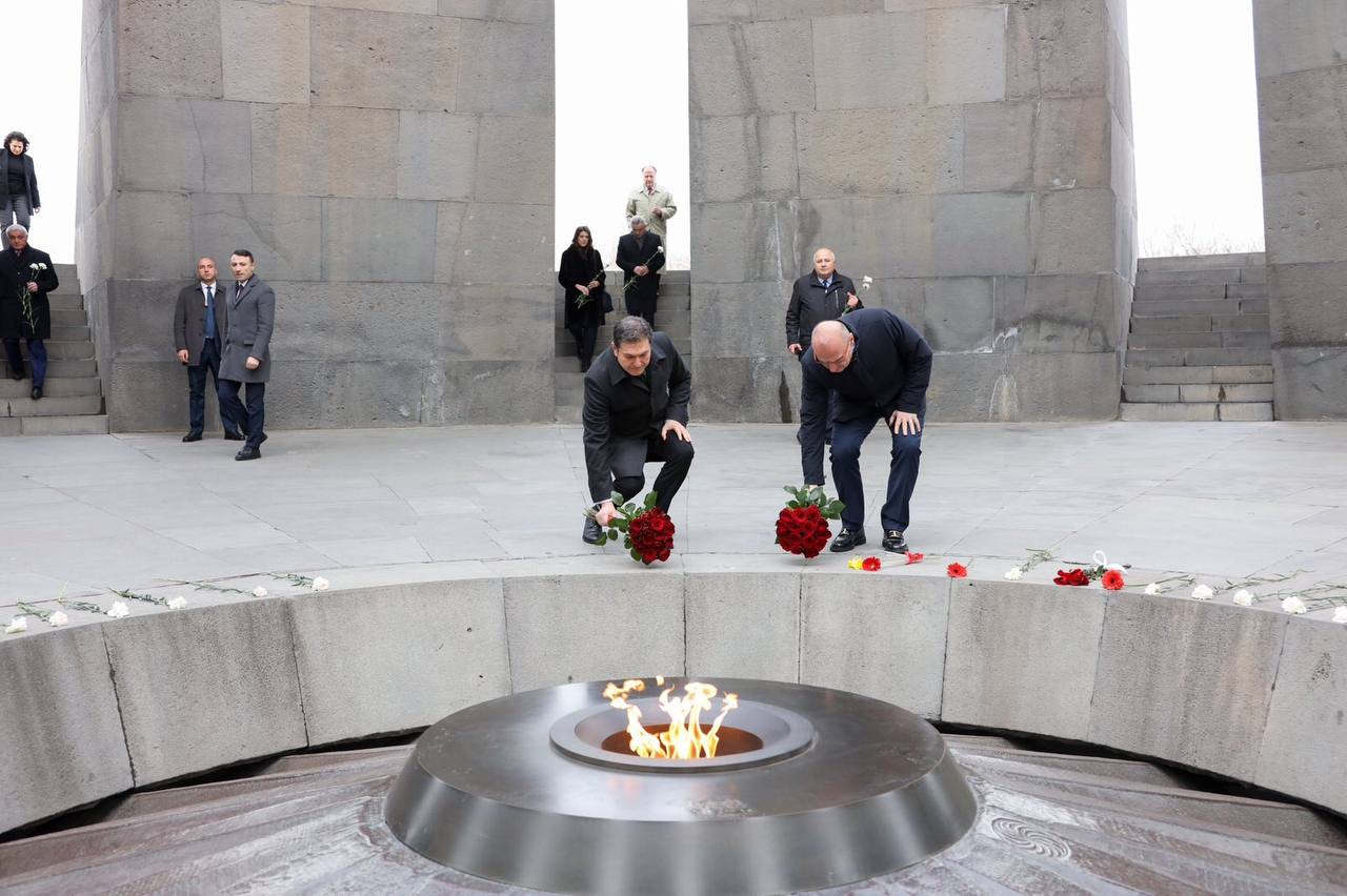 Խորվաթիայի արտաքին գործերի նախարարը Ծիծեռնակաբերդում հարգանքի տուրք է մատուցել Հայոց ցեղասպանության զոհերի հիշատակին
