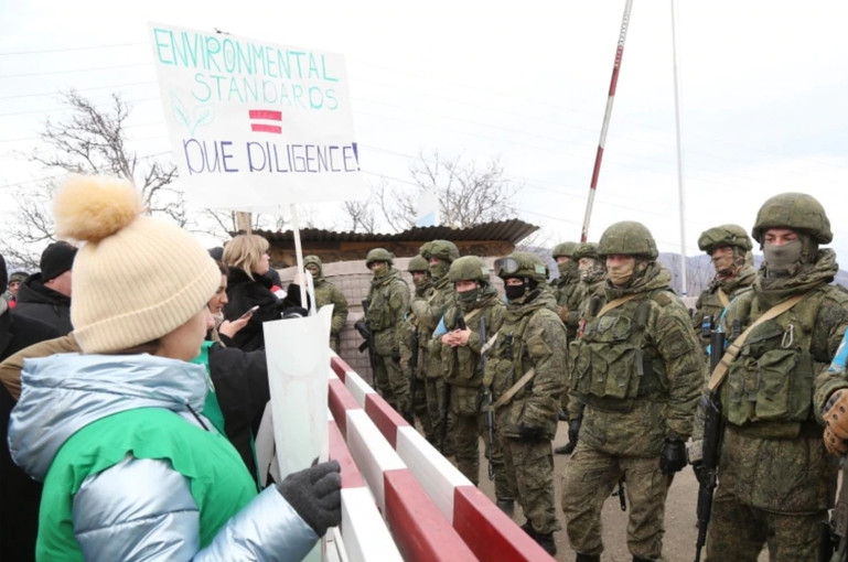 Азербайджанские «экологи» уже перекрыли Лачинский коридор даже для российских миротворцев