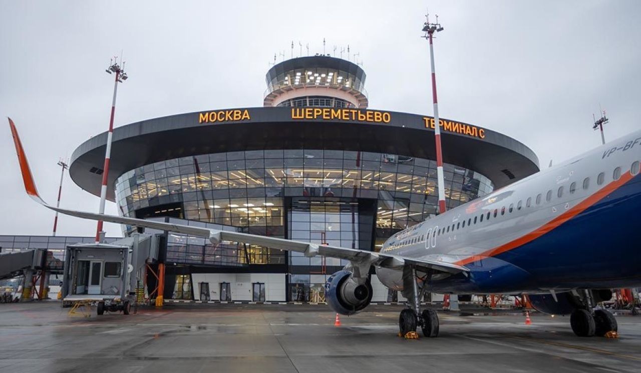 В московских аэропортах Внуково, Домодедово и Шереметьево задержаны и отменены более 20 рейсов
