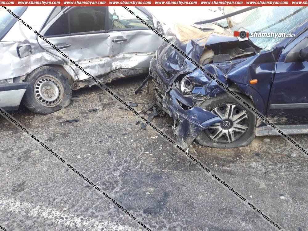 Վայոց Ձորում բախվել են ՊՆ N զորամասի ծառայության պետի Mercedes-ն ու պայմանագրային զինծառայողի Opel-ը. կա 5 վիրավոր