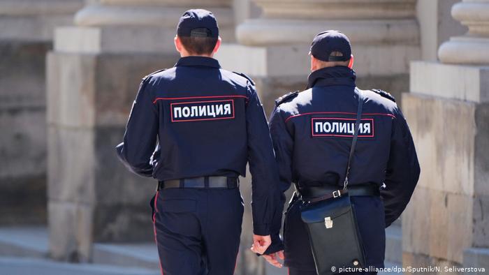 Մոսկվայի ոստիկանությունը բերման է ենթարկել հայ վարորդի եւ նրա BMW-ի վրա հարձակում գործած անձանց