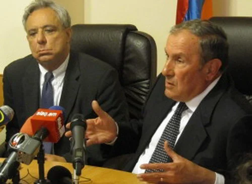 Տեր-Պետրոսյանի՝ «գրավված», Օսկանյանի՝ «օկուպացված» տարածքներում մոլախոտ էր աճում, իսկ տեղ-տեղ էլ որոշ գեներալներ հացահատիկ էին աճեցնում․ Փաշինյան