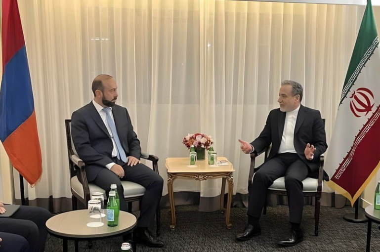 Միրզոյանը և Արաղչին Նյու Յորքում քննարկել են Հարավային Կովկասում տիրող իրավիճակը