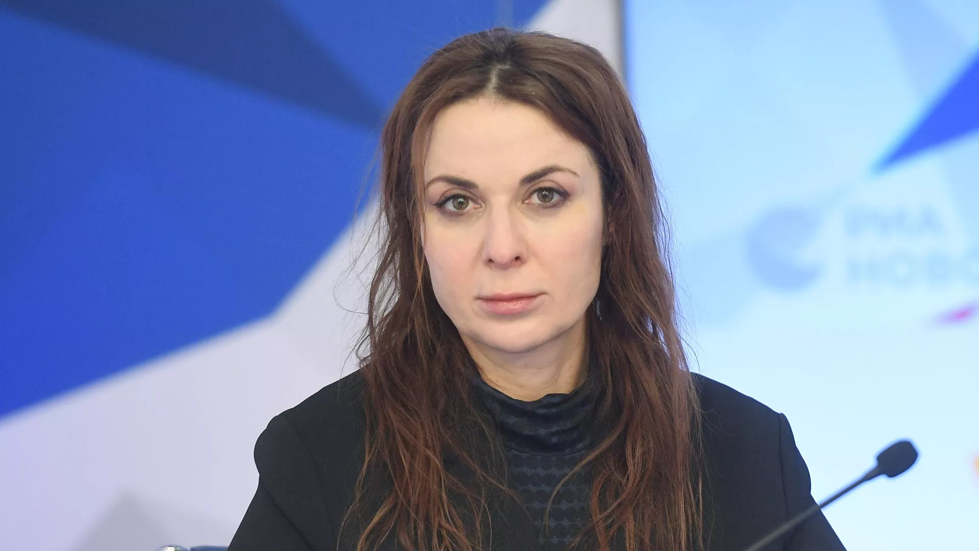 Главред Regnum рассказала об угрозах, полученных после поста о закрытии Русского дома в Баку
