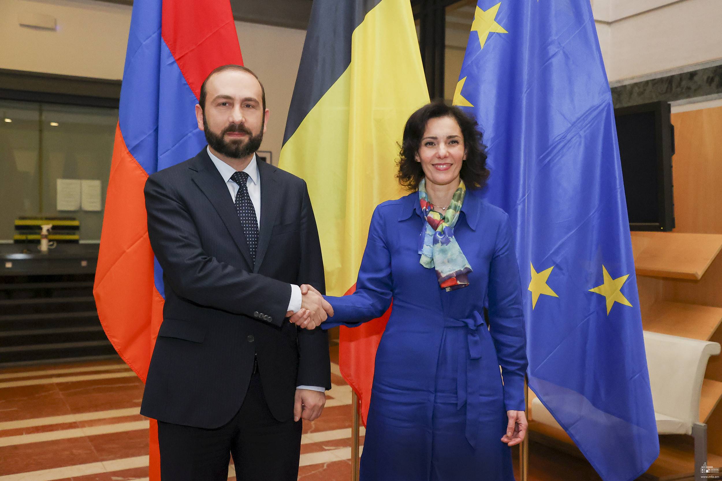 Министр ИД Армении Арарат Мирзоян встретился с министром ИД Бельгии