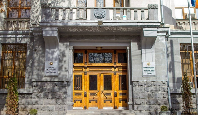 Hellobit-ից տուժածների ակցիան՝ Գլխավոր դատախազության մոտ. ուղիղ