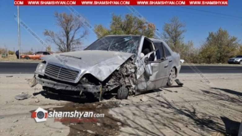 Խոշոր ավտովթար Արմավիրի մարզում. բախվել են Mercedes-ն ու Toyota Rav4-ը. կան վիրավորներ