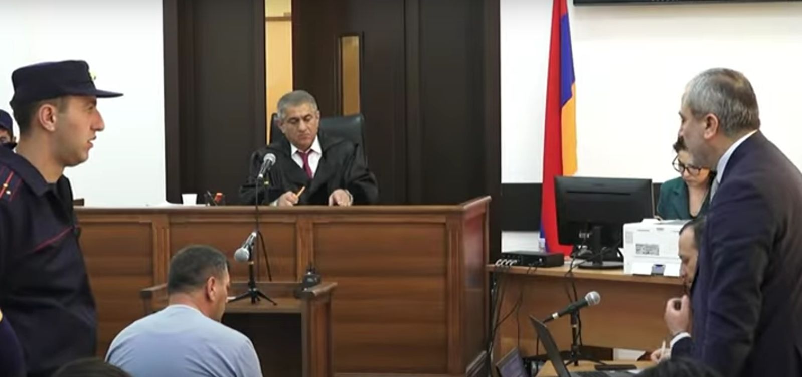 Վարկածներ կան՝ Եղիշե Հակոբյանը հաշիշ է օգտագործել, ես ռեալ չեմ տեսել. հրամանատարը ցուցմունք տվեց