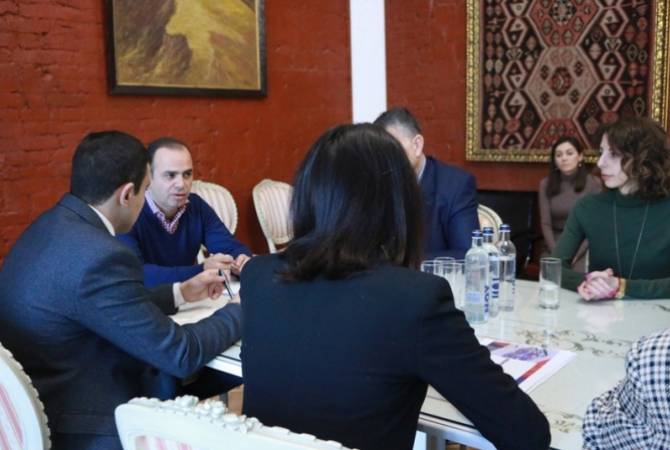 Զարեհ Սինանյանը մի շարք հանդիպումներ է անցկացրել Ռուսաստանում