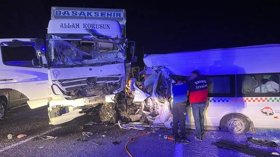 Թուրքիայում հարսանեկան միկրոավտոբուսի վթարի հետևանքով յոթ մարդ է մահացել
