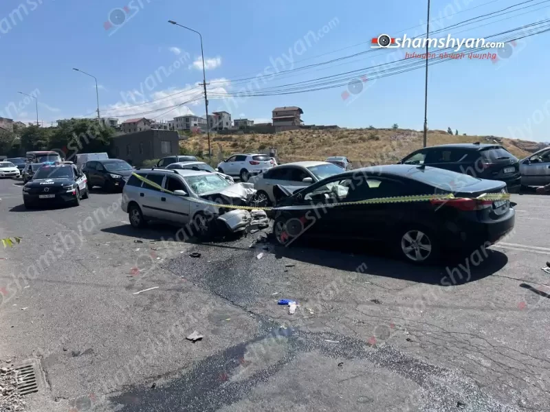 Դավիթ Բեկի փողոցում բախվել է մի քանի մեքենա. կան վիրավnրներ