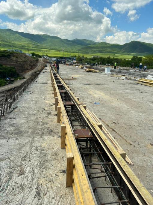 Բագրատաշենի սահմանային անցակետում նոր կամրջի կառուցման աշխատանքներն ավարտական փուլում են