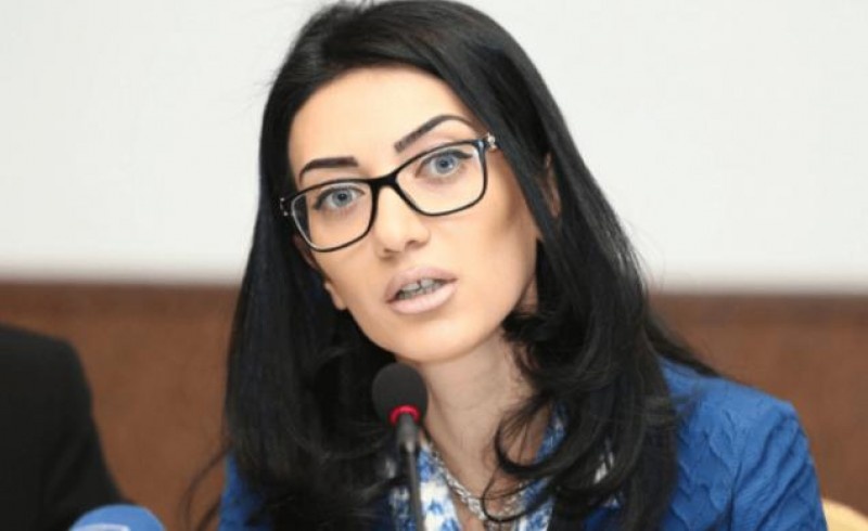 Երբ Նիկոլը որոշի երկիրը դարձնել նախագահական՝ Արմեն Սարգսյանը արագ կգնա վաղ կենսաթոշակի․ Արփինե Հովհաննիսյանը՝ ՀՀ նախագահին