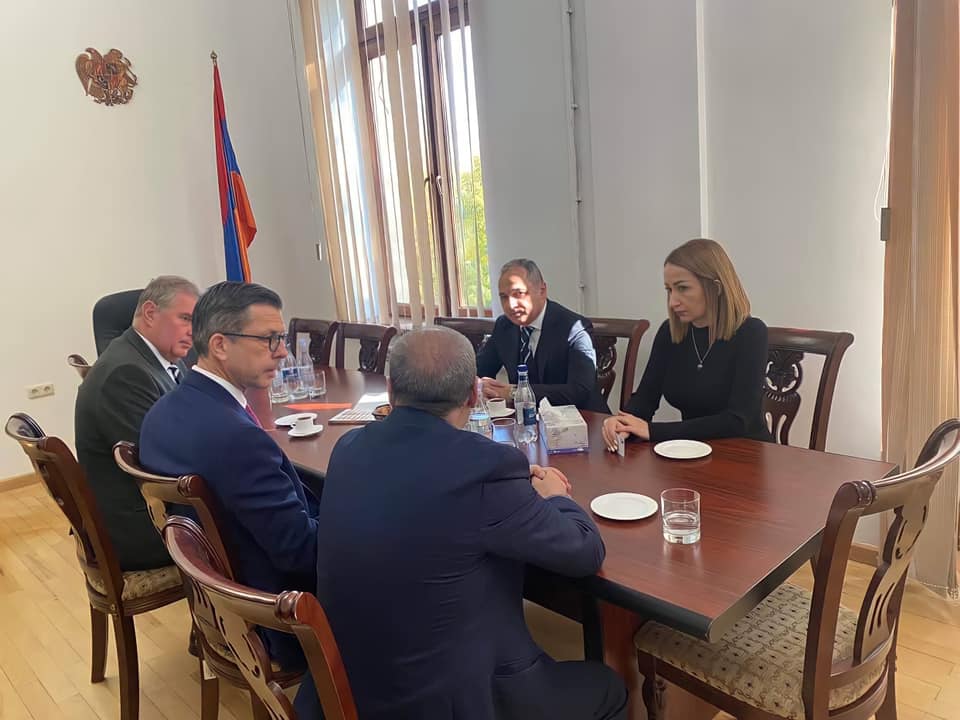 Վահե Հակոբյանը հանդիպել է ԵԽ պատգամավոր Լարս Պատրիկ Բերգի հետ