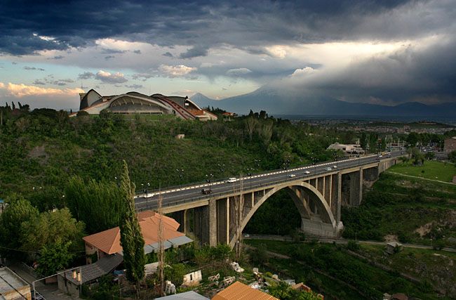 25-ամյա կինը փորձել է ինքնասպան լինել․ մանրամասներ