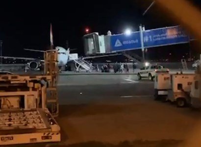 Թբիլիսիում վայրէջք է կատարել ԱՄՆ-ից հատուկ չվերթով հայ ուսանողներին տեղափոխող ինքնաթիռը (տեսանյութ)