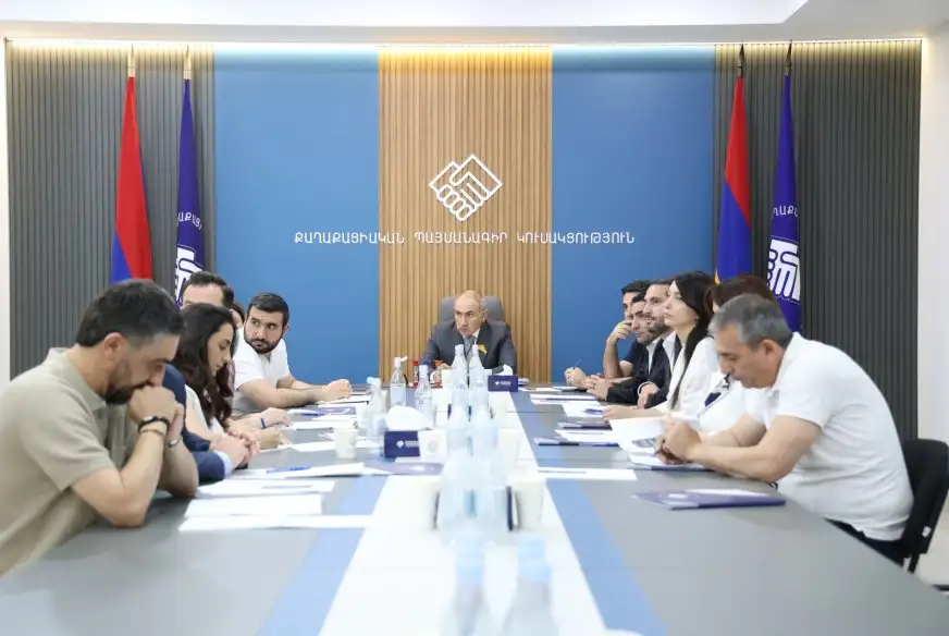240 միլիոն դրամ՝ ՄԱԶԾ-ին. ոչ թե ՄԱԿ-ն է ֆինանսավորում ԱԺ-ին, այլ ԱԺ-ն՝ ՄԱԿ-ի ծրագիրը. ՔՊ սեմինարների հետքերով. «Ժողովուրդ»
