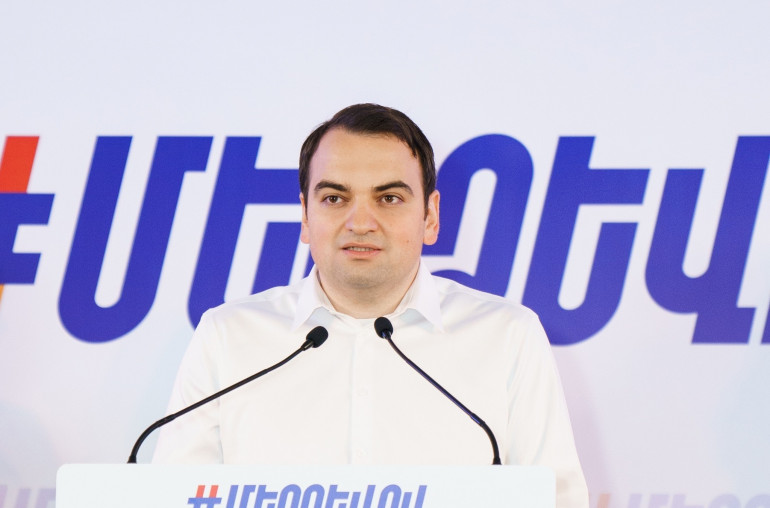 Իրենց եկած առաջին օրվանից մաhն է հետապնդում Հայոց աշխարհը. ճամփու կդնենք, որ էլ Եռաբլուրը չավելանա. Նարեկ Կարապետյան