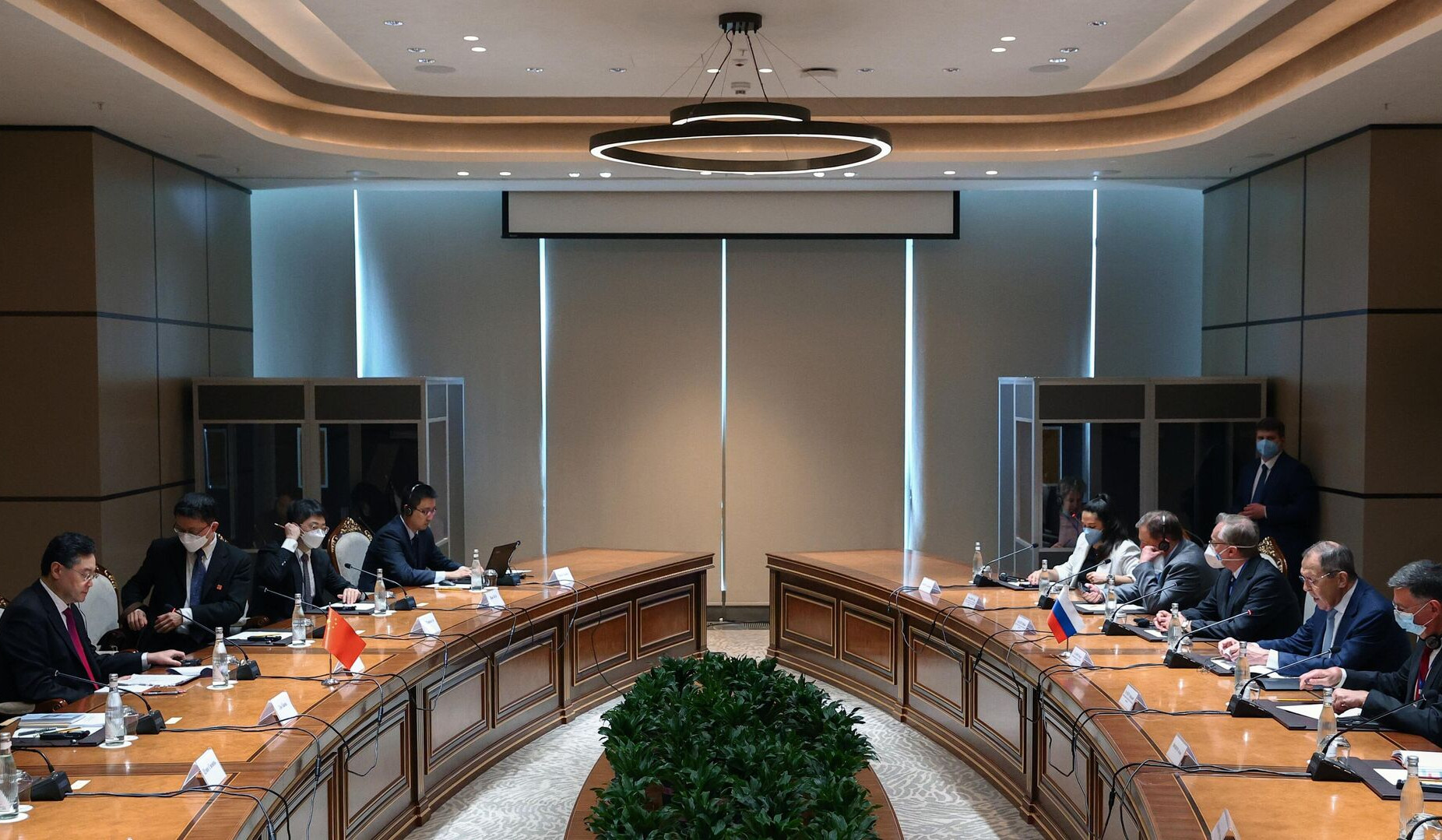 Սամարղանդում հանդիպել են Ռուսաստանի և Չինաստանի արտգործնախարարները