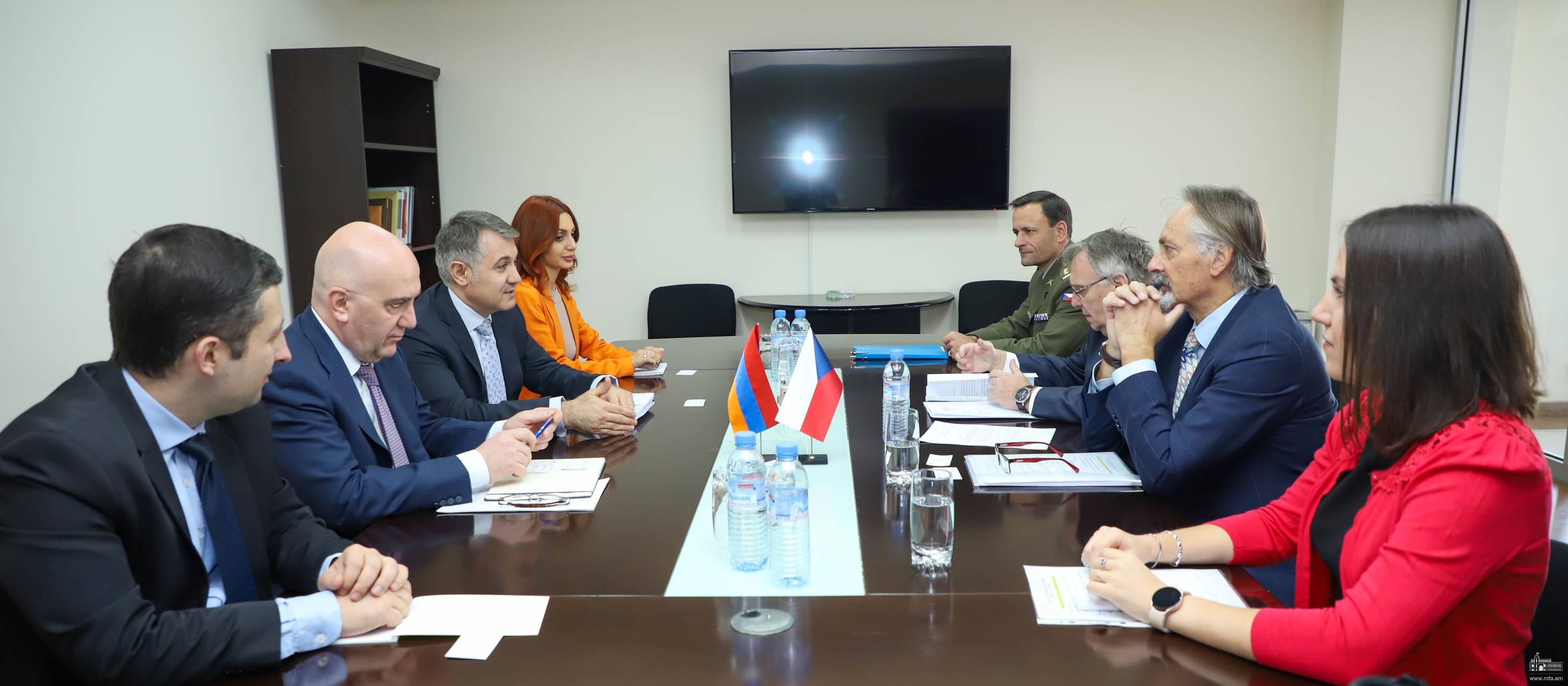 Հայաստանի և Չեխիայի արտաքին գործերի նախարարությունների միջև անցկացվել են քաղաքական խորհրդակցություններ 
