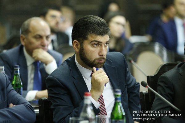 Կարճ ժամանակ անց, Նիկոլ Փաշինյանը թույլ չտվեց, որ ՊՆ մտնենք․ Սանասարյանը՝ Դավիթ Տոնոյանի գործի վերաբերյալ