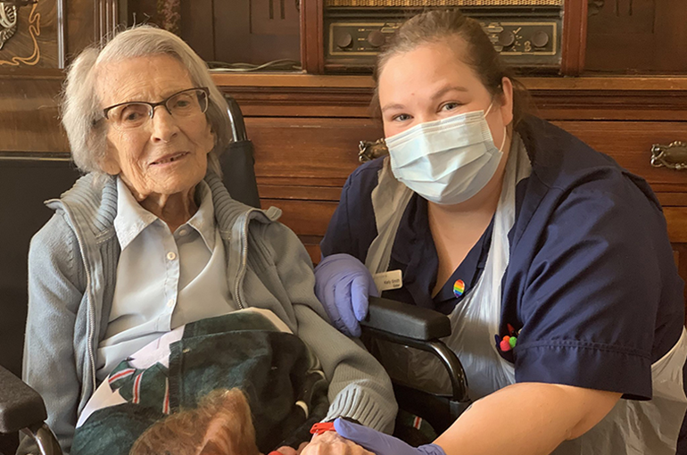 Բրիտանիայում 106-ամյա կինը բուժվել է կորոնավիրուսից
