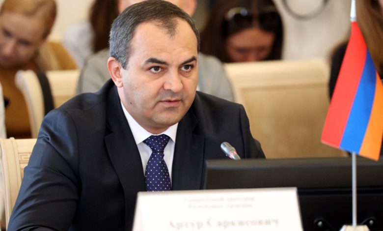 Փաշինյանը Արթուր Բաղդասարյանի՝ Ռուսաստան գործուղման ծախսերի մասին որոշում է ստորագրել