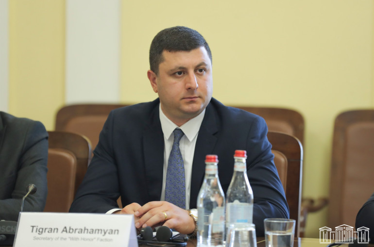 ՀՀ ԱԺ ընդդիմադիր պատգամավորին մտահոգում է Ադրբեջանի կողմից բավականին մեծ ծավալի սպառազինության գնումը