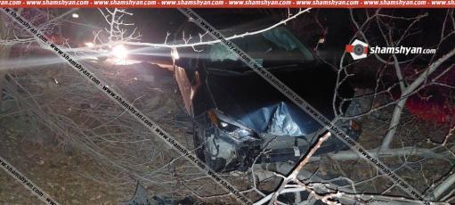 Արագածոտնում 28-ամյա վարորդը «Toyota Corolla»-ով դուրս է եկել երթևեկելի գոտուց և վթարի ենթարկվել