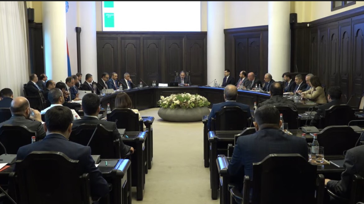 Մեկնարկել է կառավարության հերթական նիստը․ ուղիղ