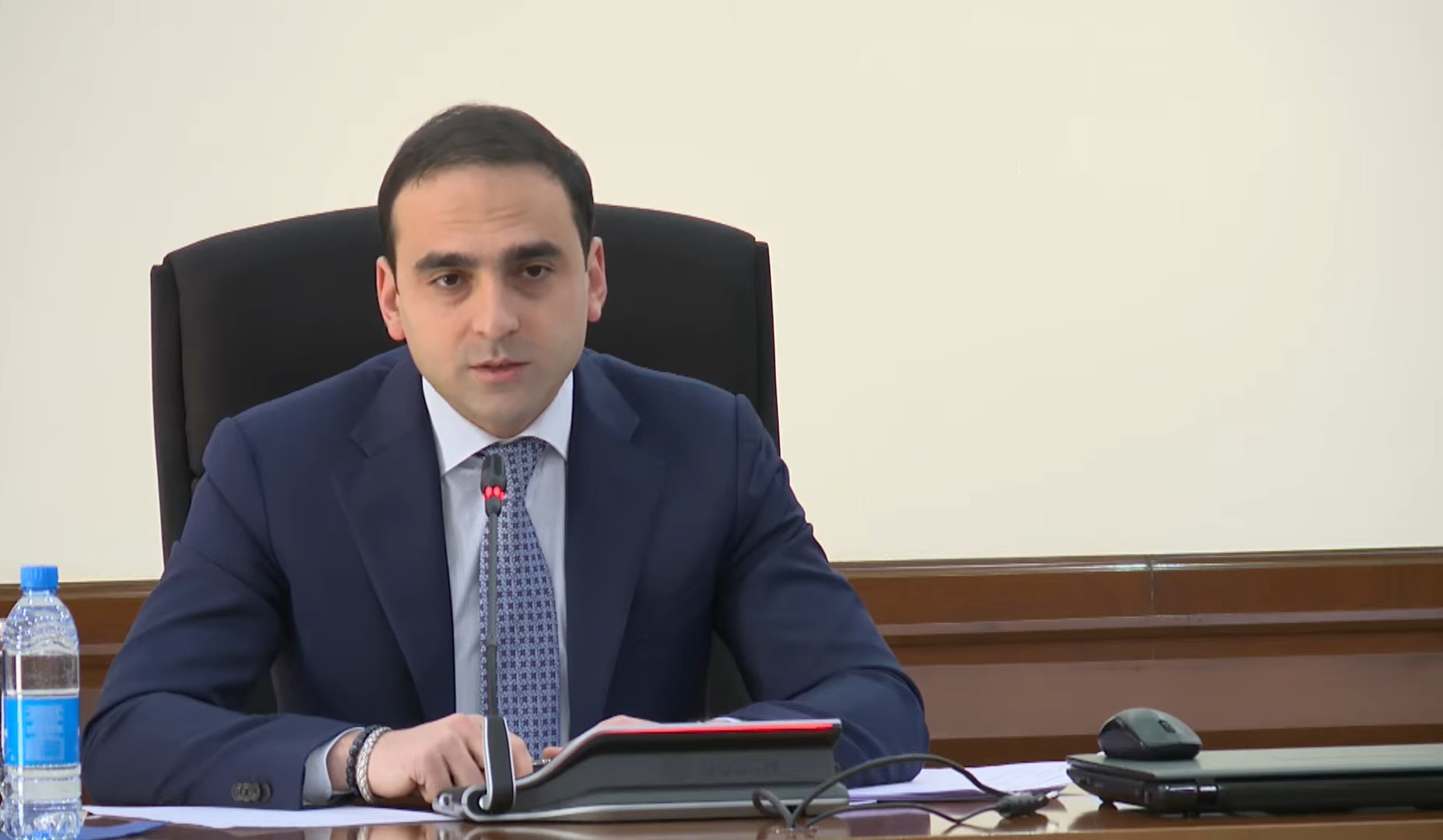 «Երևանտրանս» ՓԲԸ-ն պետք է դառնա ՀՈԱԿ. Ավինյանը՝ ընկերության ֆունկցիան վերաձևավորելու մասին
