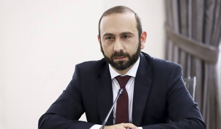 Հայաստանը չի ողջունում որևէ էսկալացիա. Միրզոյանը՝ Իրանի կողմից Իսրայելի հրթիռակոծման մասին