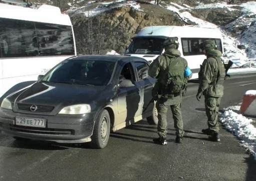 ԼՂ-ում խաղաղապահներն ապահովել են ավելի քան 500 մեքենայի և մոտ 2000 մարդու անվտանգ տեղափոխումն Արցախ