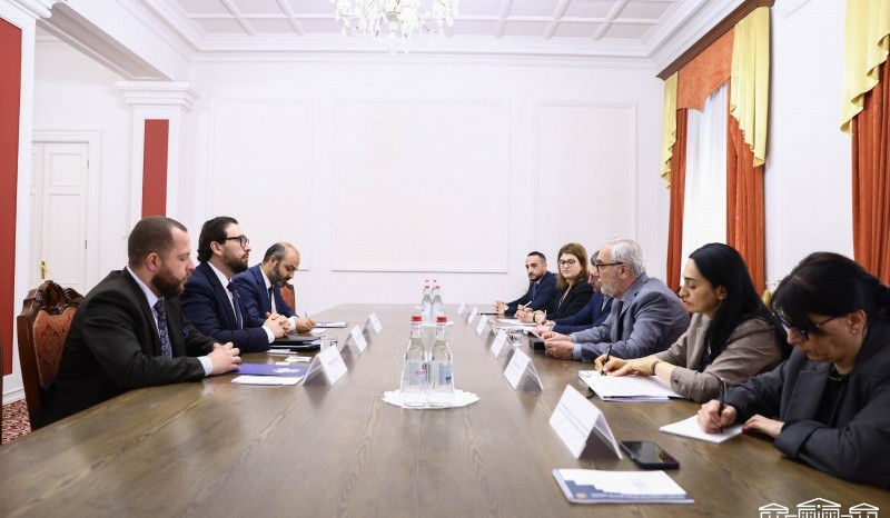 Անդրանիկ Քոչարյանը և ՆԱՏՕ-ի կապի գրասենյակի ղեկավարն անդրադարձել են «խաղաղության պայմանագրի» շուրջ քննարկումներին