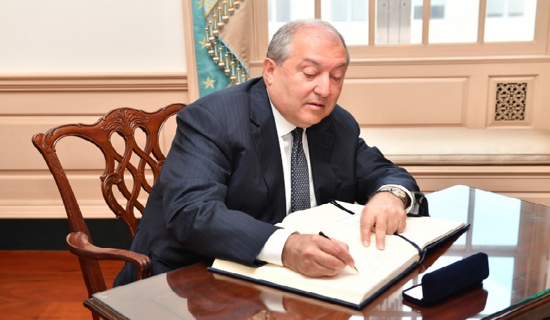 ՀՀ նախագահն օրենքներ է ստորագրել