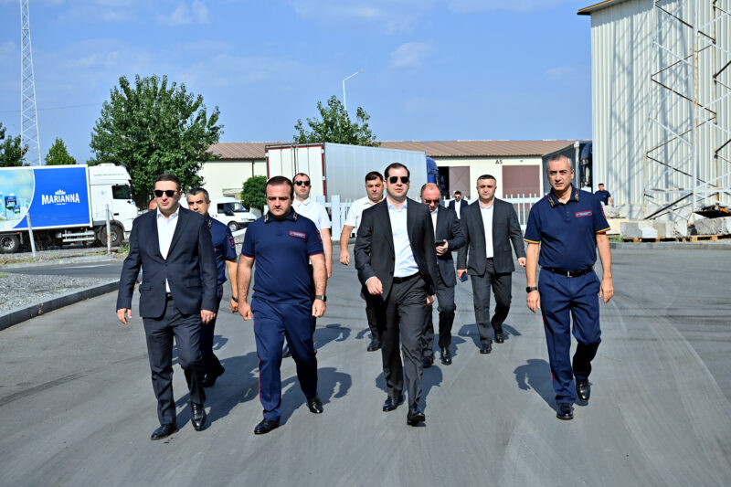 ՊԵԿ նախագահ Էդուարդ Հակոբյանն աշխատանքային շրջայց է կատարել ժամանակավոր պահպանման պահեստներում