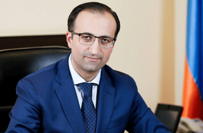 Արսեն Թորոսյանը հրապարակել է «վերադարձած որդու» լուսանկարը
