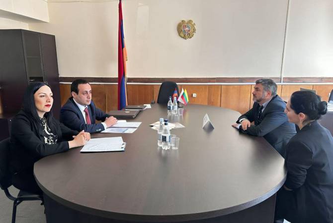 Գրիգոր Ներսիսյանը Լիտվայի դեսպանին ծանոթացրել է Հայաստանում անձնական տվյալների պաշտպանության առկա վիճակին