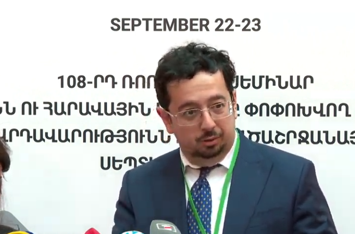Մուրադ Մուրադովի ճեպազրույցը՝ ուղիղ