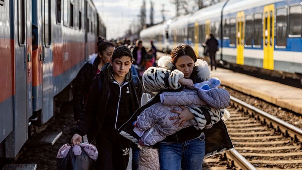 Число беженцев с Украины достигло 1 млн