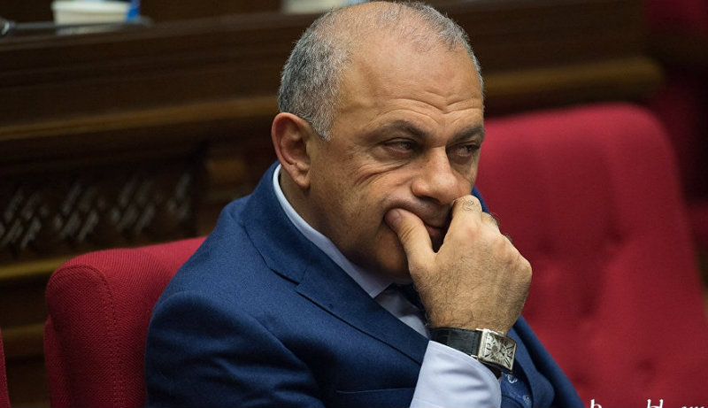 «Ժամանակ»․ Ալիկ Սարգսյանը լքում է ՀՀԿ խորհուրդը