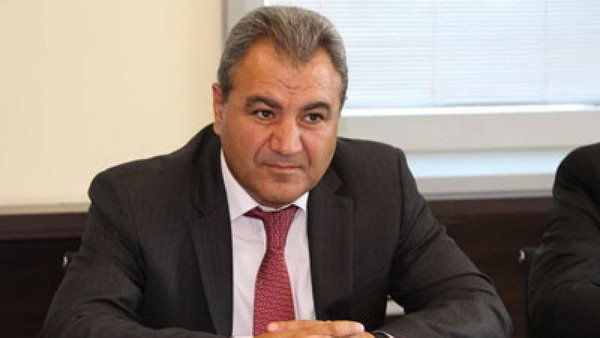 Իշխան Զաքարյանը դուրս է եկել «Պատիվ ունեմ» խմբակցությունից. Նա գրավոր դիմել է ԱԺ նախագահին