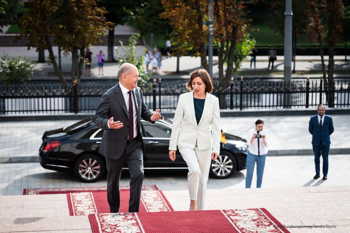 Օլաֆ Շոլցն այցելել է Մոլդովա Սանդուին աջակցելու համար. Դոդոն