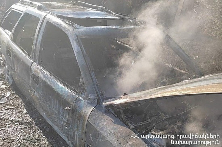 Արզնի գյուղի 4-րդ այգեգործական զանգվածում մեքենա է այրվել. ԱԻՆ