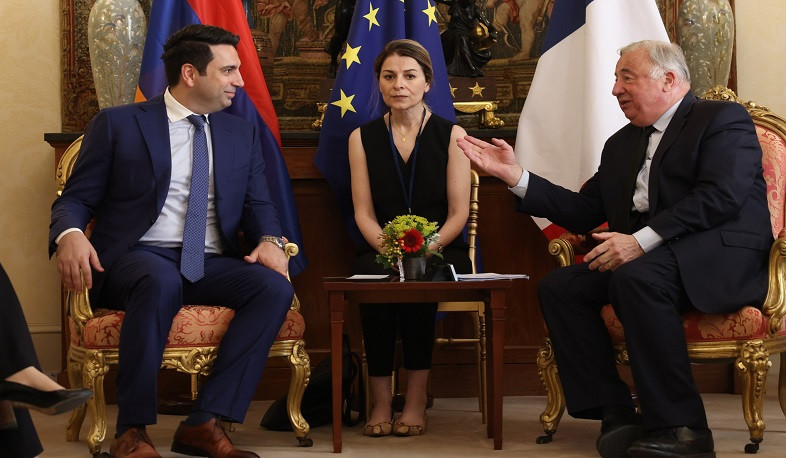 Ֆրանսիայի Սենատի նախագահն Ալեն Սիմոնյանին վստահեցրել է, որ պատրաստ է բոլոր հնարավոր միջոցներով աջակցել Հայաստանին 