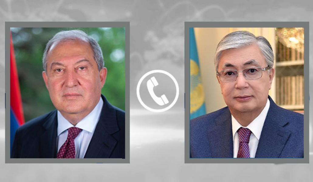 Состоялся телефонный разговор президентов Армении и Казахстана 