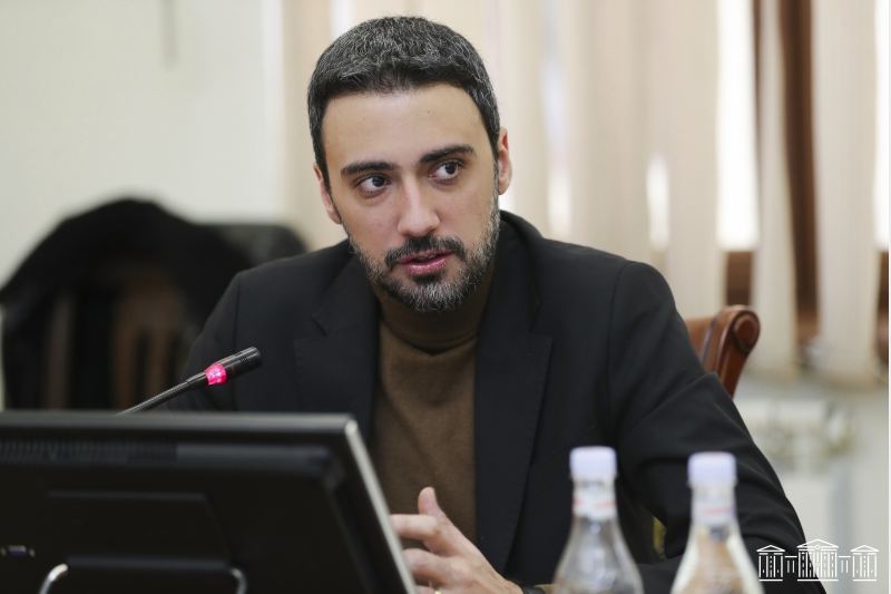 Բռնագանձման ենթակա է հենց այն գույքը, որը կապ ունի համապատասխան հանցանքի հետ. Արամ Վարդեւանյան